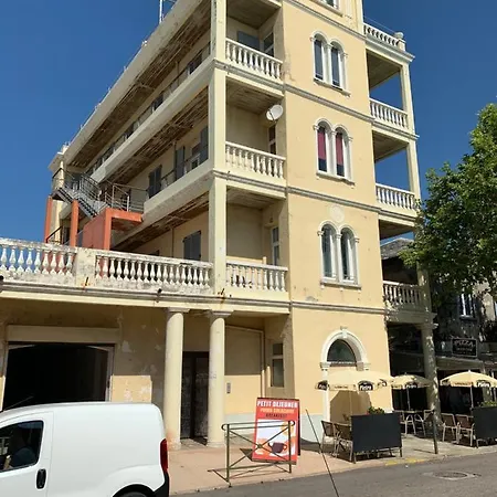 Studio A 20m Plage, Parking Clim